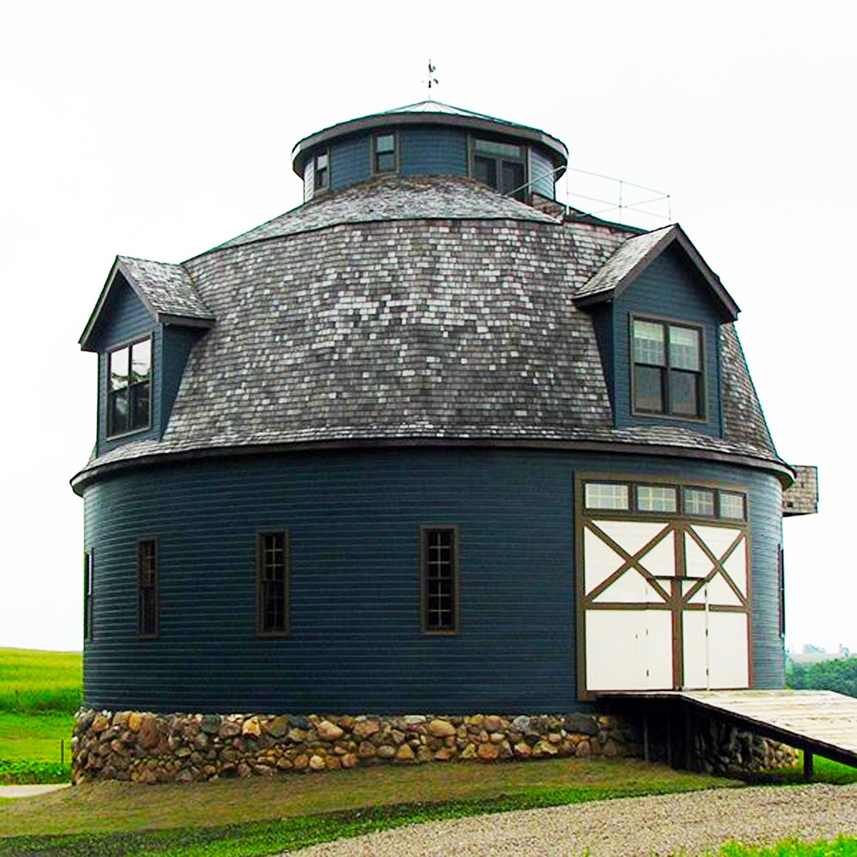 Round Barn